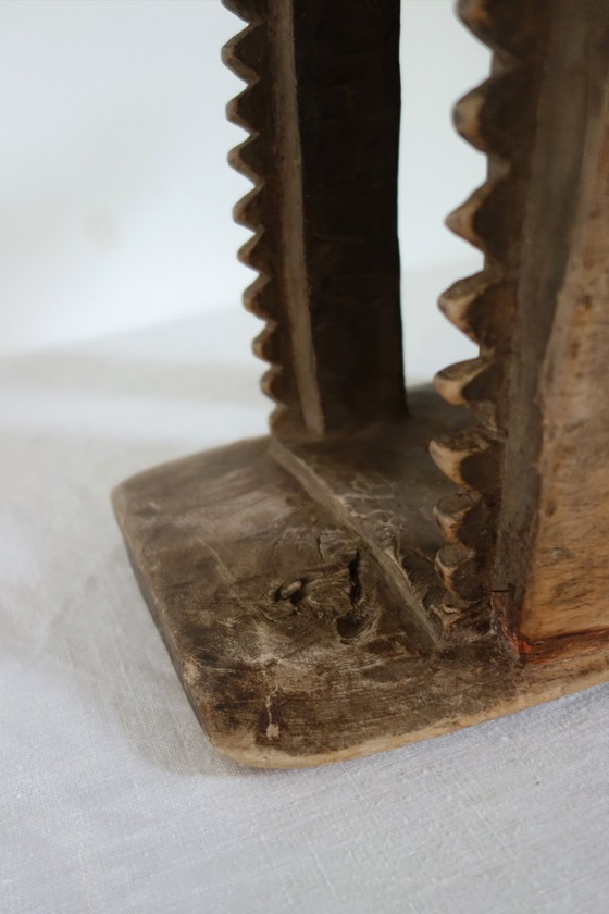 Antique Ashanti stool, Ghana – Wood (photo 10 of 13)