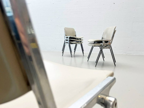 Image 1 of Set di 6 sedie modello DSC106 di Giancarlo Piretti per Castelli, anni '70