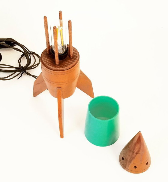 Image 1 of Lampada vintage a forma di razzo spaziale, anni '60