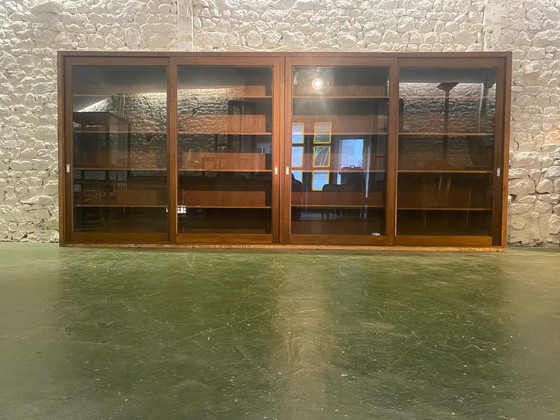 Image 1 of Grande Bibliothèque Vitrée