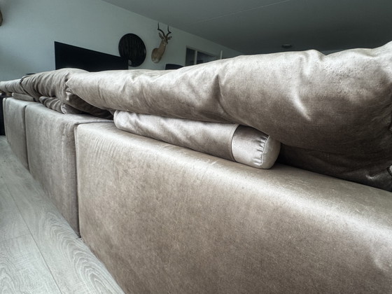 Design lounge sofa by Eric Kuster – 3-5 seaters, Textile, Velvet (photo 10 of 15)