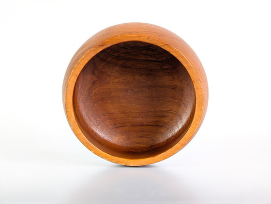 Image 1 of Set of 2 vintage wooden bowls, teak bowls, Danish design, tapas