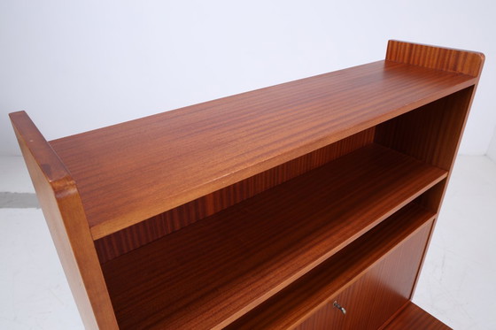 Image 1 of Rare Étagère Vintage Années 60 | Mid Century Armoire à étagères Tiroirs Rétro Bois Rangement #07-69