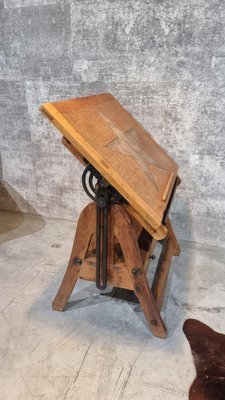 Image 1 of Tavolo da disegno antico vintage, tavolo da bar intarsiato in mogano regolabile