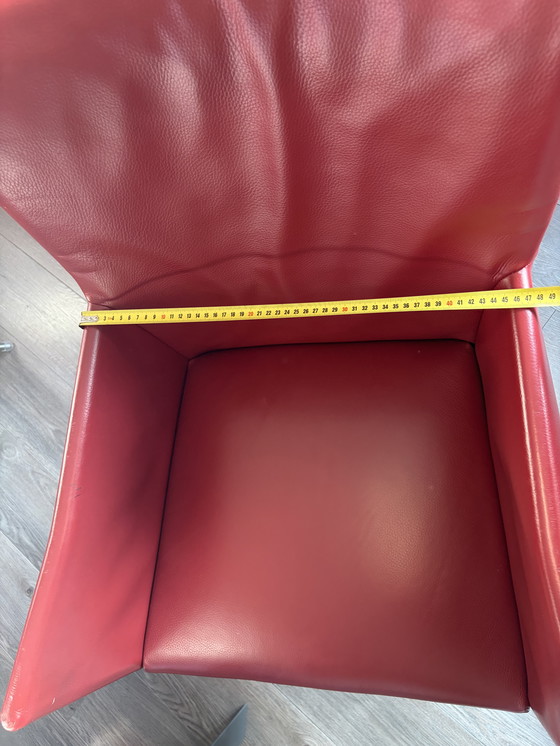 Image 1 of Rode leren eetkamer stoelen