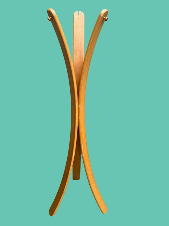 Image 1 of Italian design coat rack | 1970s | Sculptural multi-layered oak | Giancarlo Piretti style