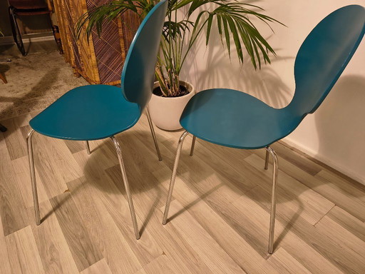 Chaises rétro (2 pièces)