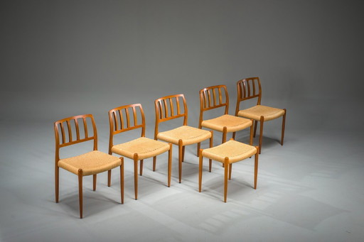  Model 83 Esszimmerstühle aus Teakholz von Niels Otto Møller für J.L. Møllers, 1960er Jahre, 6-teilig