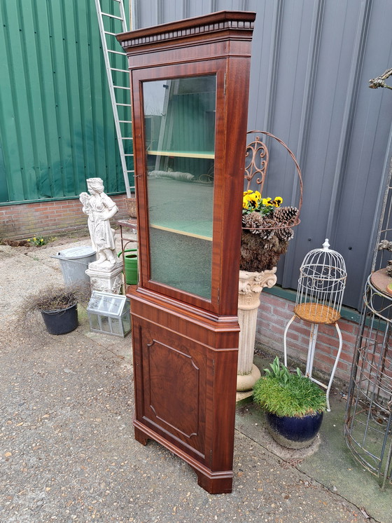 Image 1 of Klassiek Hoek Vitrine, Servies Kast Afm. 47 x 47cm en 185cm Hoog