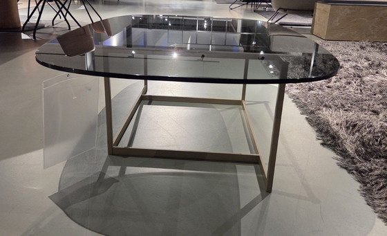 Image 1 of 932 Vidrio