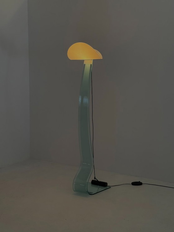 Image 1 of Lampada da terra dal design vintage di Sothis con base in vetro e paralume in vetro bianco