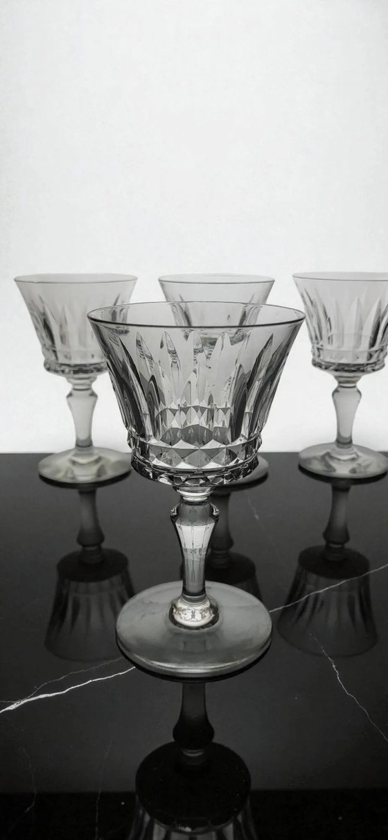4 Baccarat Piccadilly crystal wine glasses – Glass & Decanter (photo 3 of 6)