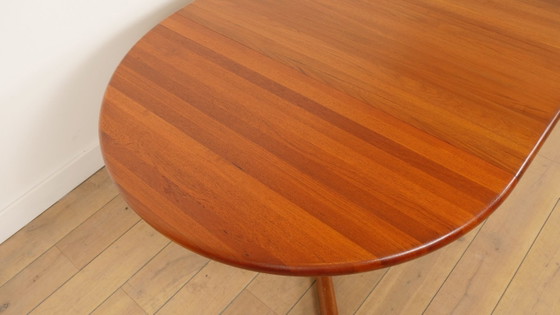 Vintage Extendable Round Dining Table | Dyrlund | Solid Teak | Danish | – Wood (photo 6 of 11)