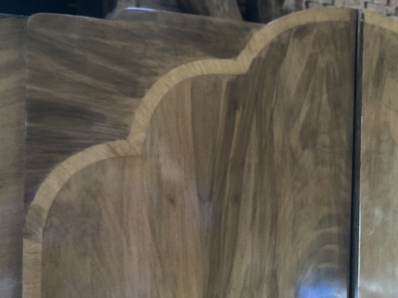 Image 1 of Art deco / nouveau gabinete de chapa de libro de nogal