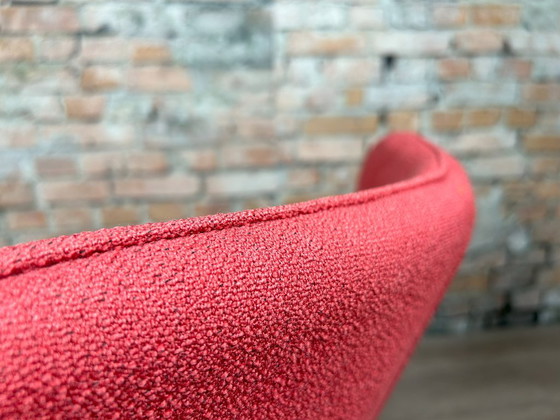 Sancal Tee – Korallenrotes Holz | José Manuel Ferrero – Esszimmerstühle, Textile, Wood (photo 10 of 12)