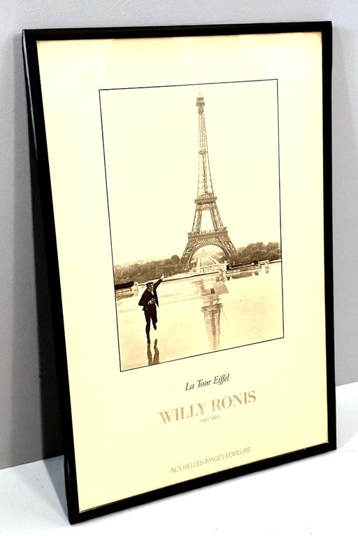 Willy Ronis, The Eiffel Tower, Paris 1964, Photographic Poster – wanddecoratie, Paper (photo 2 of 5)