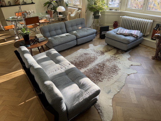 Image 1 of Mario Bellini / 4 x fauteuils modulaires et 1 x pouf