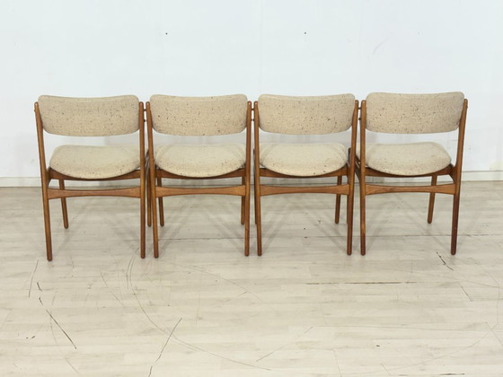 Set van 4 Deense designstoelen uit het midden van de 20e eeuw / Teakhouten eetkamerstoelen / Keukenstoelen (photo 4 of 14)