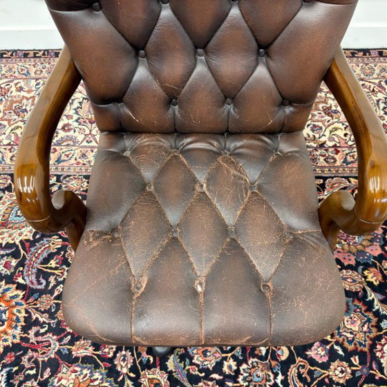 Sedia da ufficio Chesterfield inglese marrone #3 – Sedie da ufficio, Leather, Wood (photo 6 of 8)