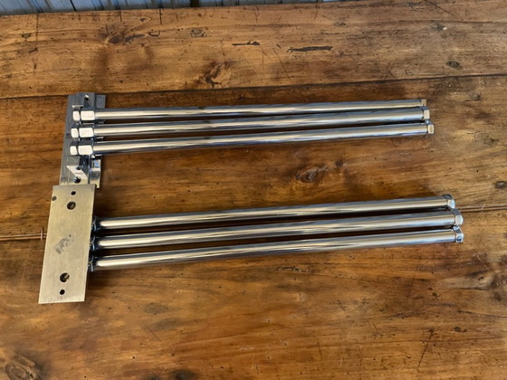 Duschstange Duschablage Art Deco 1930 Französisch – Dekorative Objekte, Messing (photo 8 of 11)