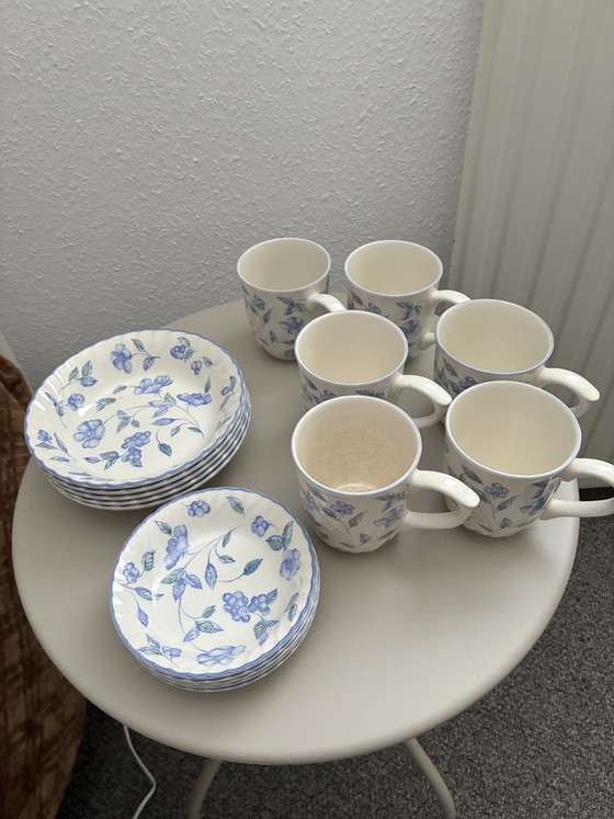 Engels Serviesgoed – barratts, Ceramic (photo 6 of 7)