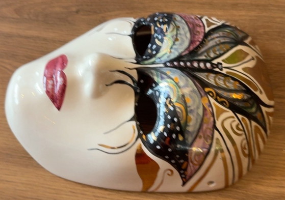 Vintage Ceramic Wall Mask “Alice” Hand-Painted – Wall decoration (photo 5 of 6)