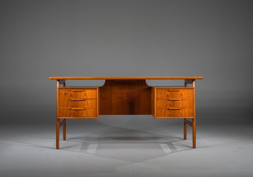 Bureau en teck Model 75 du Mid Century par Omann Jun Møbelfabrik, années 1960