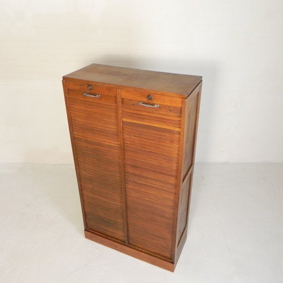 Image 1 of Eichenschrank mit Rollläden und 2 Rollläden, 148 cm hoch, 1950er Jahre