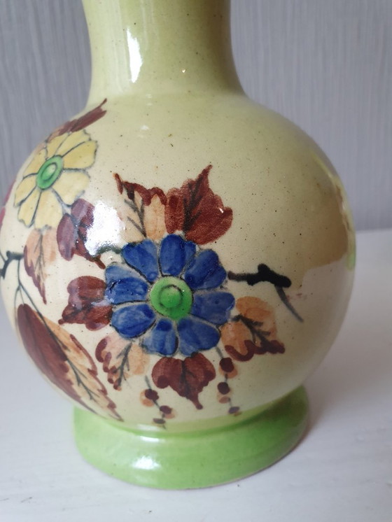 Image 1 of Set of 2 vases with hand-painted floral design