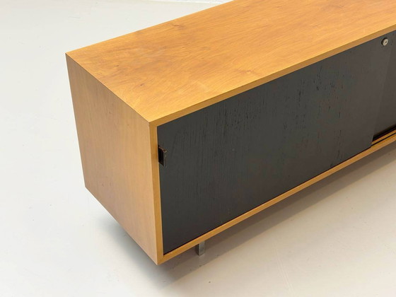 Image 1 of Credenza in noce di Knoll International (wohnbedarf) 1960