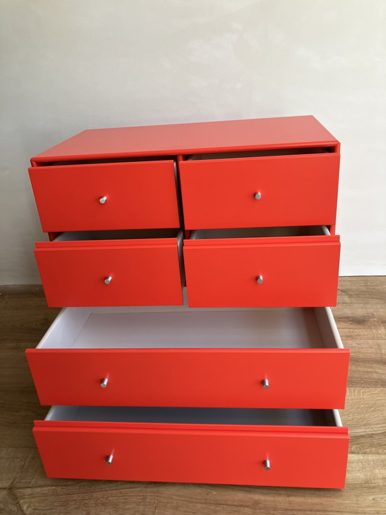 Image 1 of Cassettiera modulare originale Montana Furniture con 6 cassetti, colore rosso acceso.

