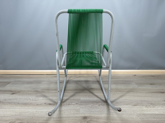 Image 1 of Sedia a dondolo vintage con corda verde