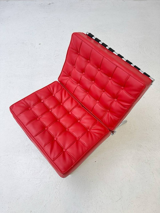 Image 1 of Rode fauteuil