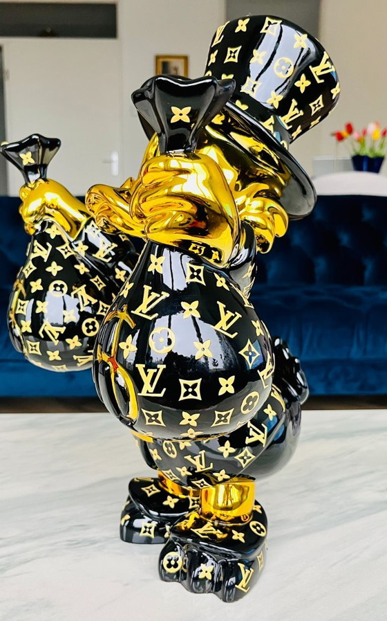 Image 1 of Scultura di denaro di Paperone Opera d'arte unica Lv
