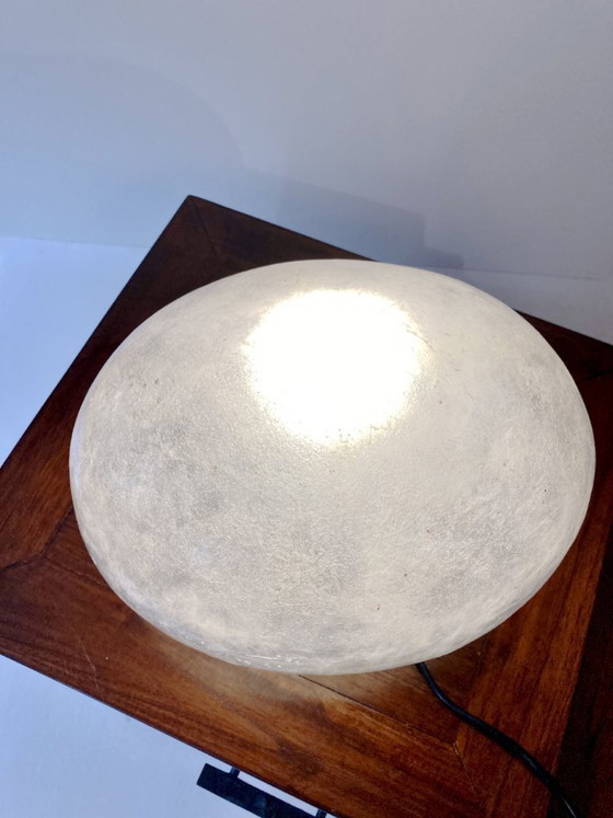 Image 1 of "Pebble" lamp in resin