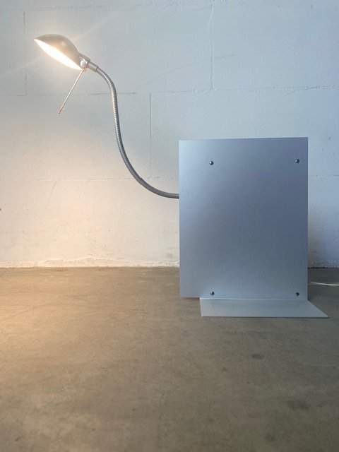 Image 1 of Ingo Maurer shelflamp halogen