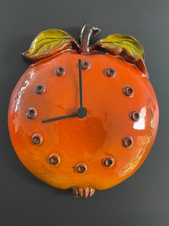 Image 1 of Retro keramische wandklok appel jaren 70