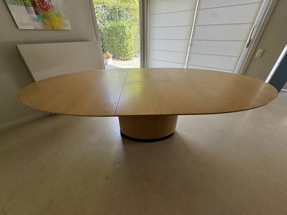 Image 1 of Arco “Spazio” extendable dining table