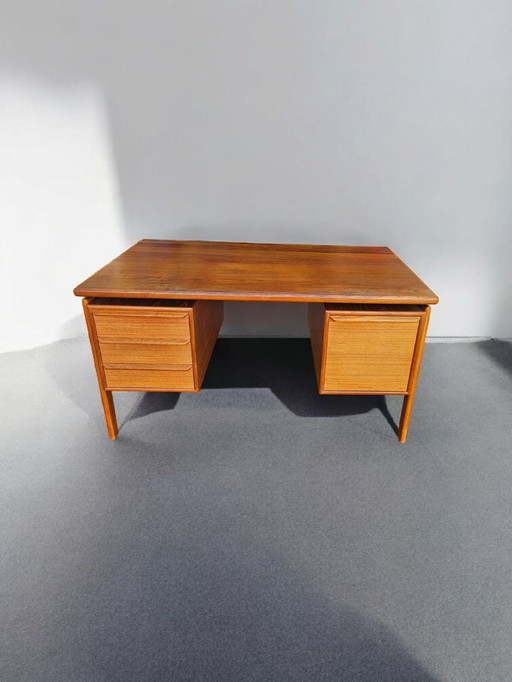 Mid - Century teak desk G.V. Gasvig GV Møbler Denmark 1960s
