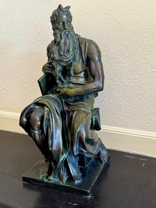 Sculpture de Moïse
