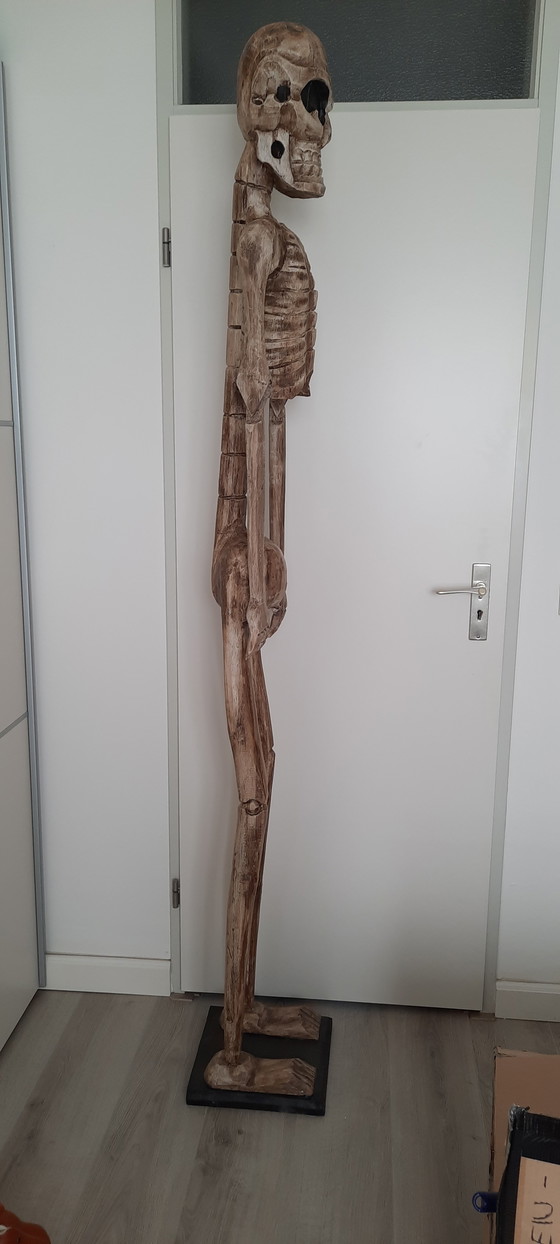 Image 1 of Grand cadre en bois Art populaire