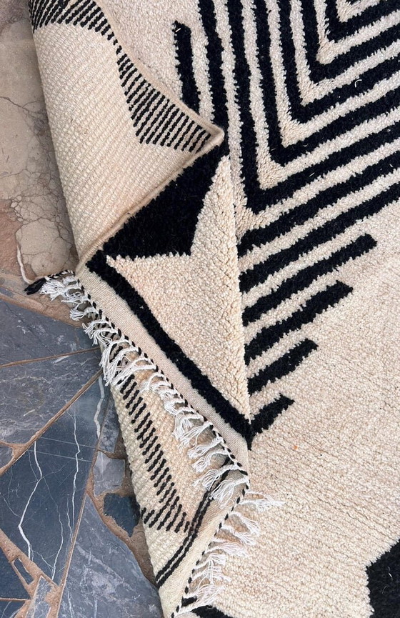 Handgemaakt Berberkleed, zwart-wit, 2/3 m – Ahrend, Vloerkleden en tapijten, Wool (photo 5 of 9)