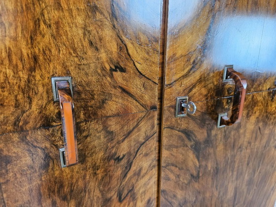 Image 1 of Credenza lineare Art Decò in noce