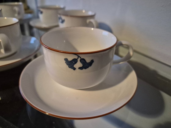 Image 1 of Vintage Rörstrand Diamant Viva cups/saucers