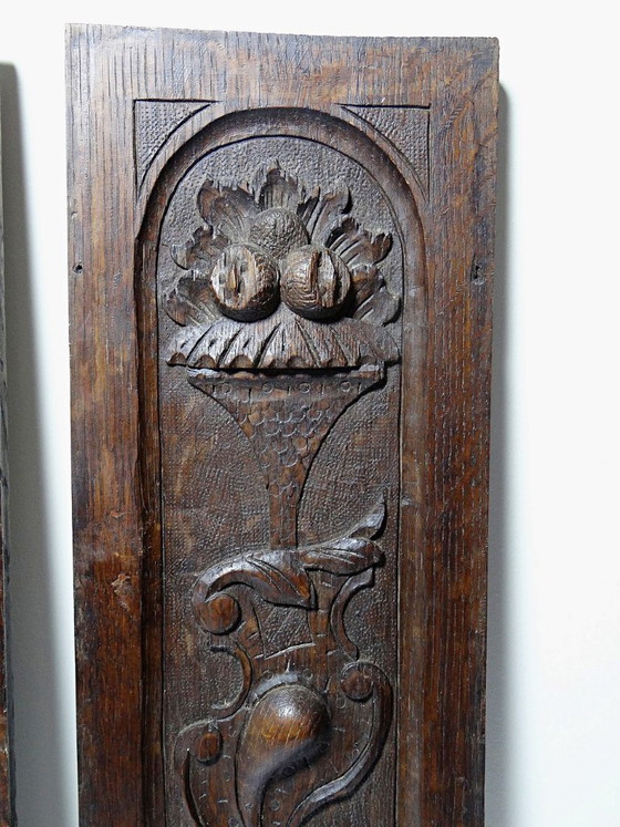 Image 1 of Par de paneles decorativos de pared antiguos de madera tallada del siglo XIX.
