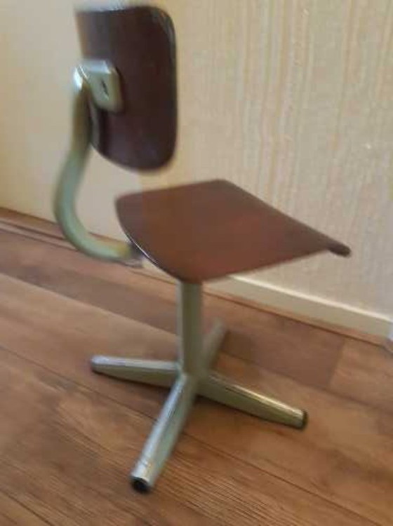 Image 1 of Selezione di varie sedie vintage per bambini piccoli/scuola materna, totale 9 pezzi