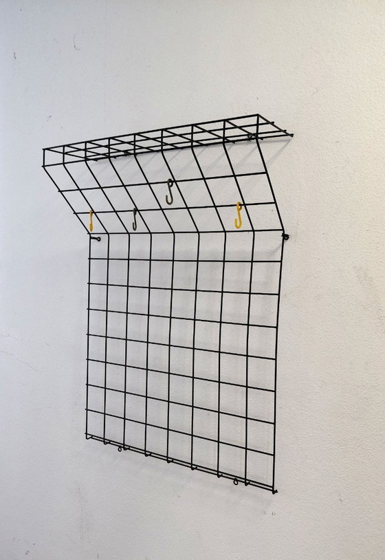 Image 1 of Armadio a muro in filo metallico Karl Fichtel 1950