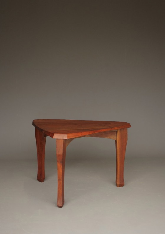 Image 1 of Antroposofische organische salontafel uit het midden van de eeuw in walnoot