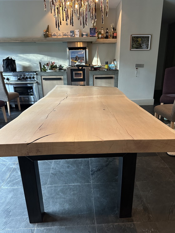 Image 1 of Table en chêne massif de 9 cm d'épaisseur