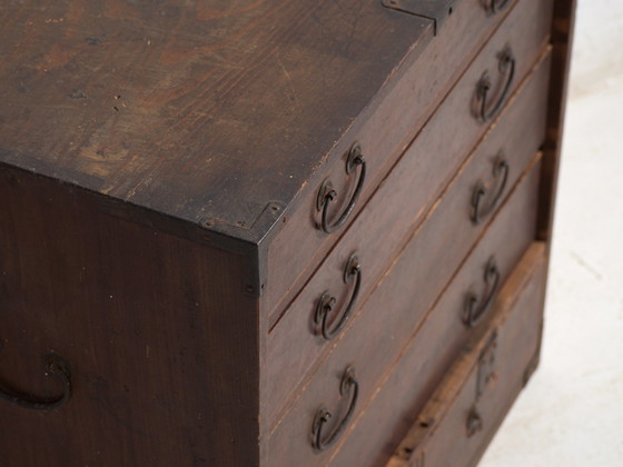 Antique Japanese tansu with drawers and iron hardware – Meiji Period, Japan, circa 1900 – Chest of drawers (photo 21 of 40)